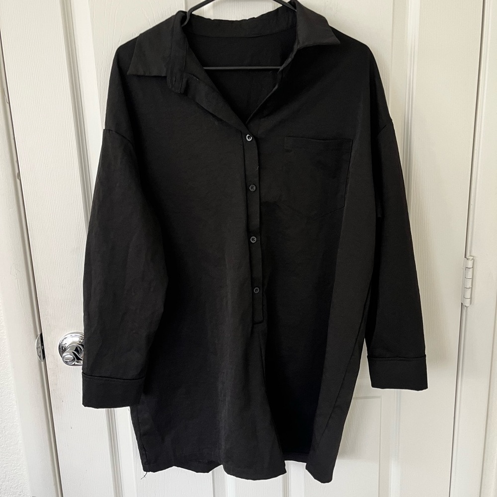 SHEIN Black Lightweight Button-Up Romper